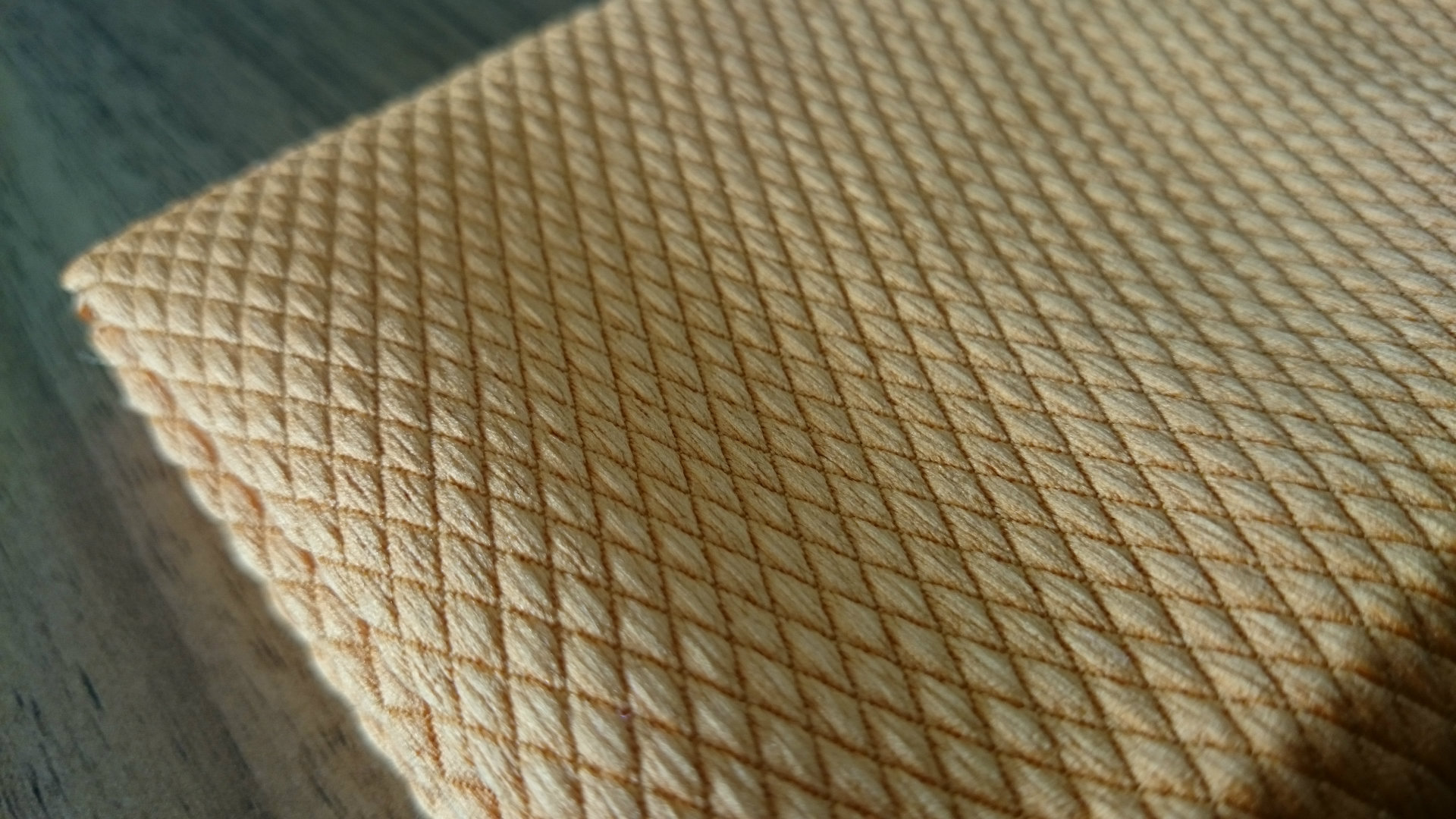 厂家直销超细纤维 擦玻璃专用布 鱼鳞毛巾方巾超声波切边巾