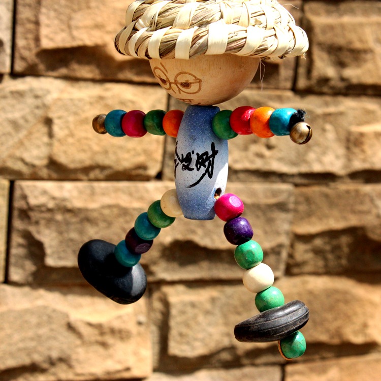 厂家直销 复古特色东巴彩绘手工木头人车挂 壁挂 壁饰 情侣包挂