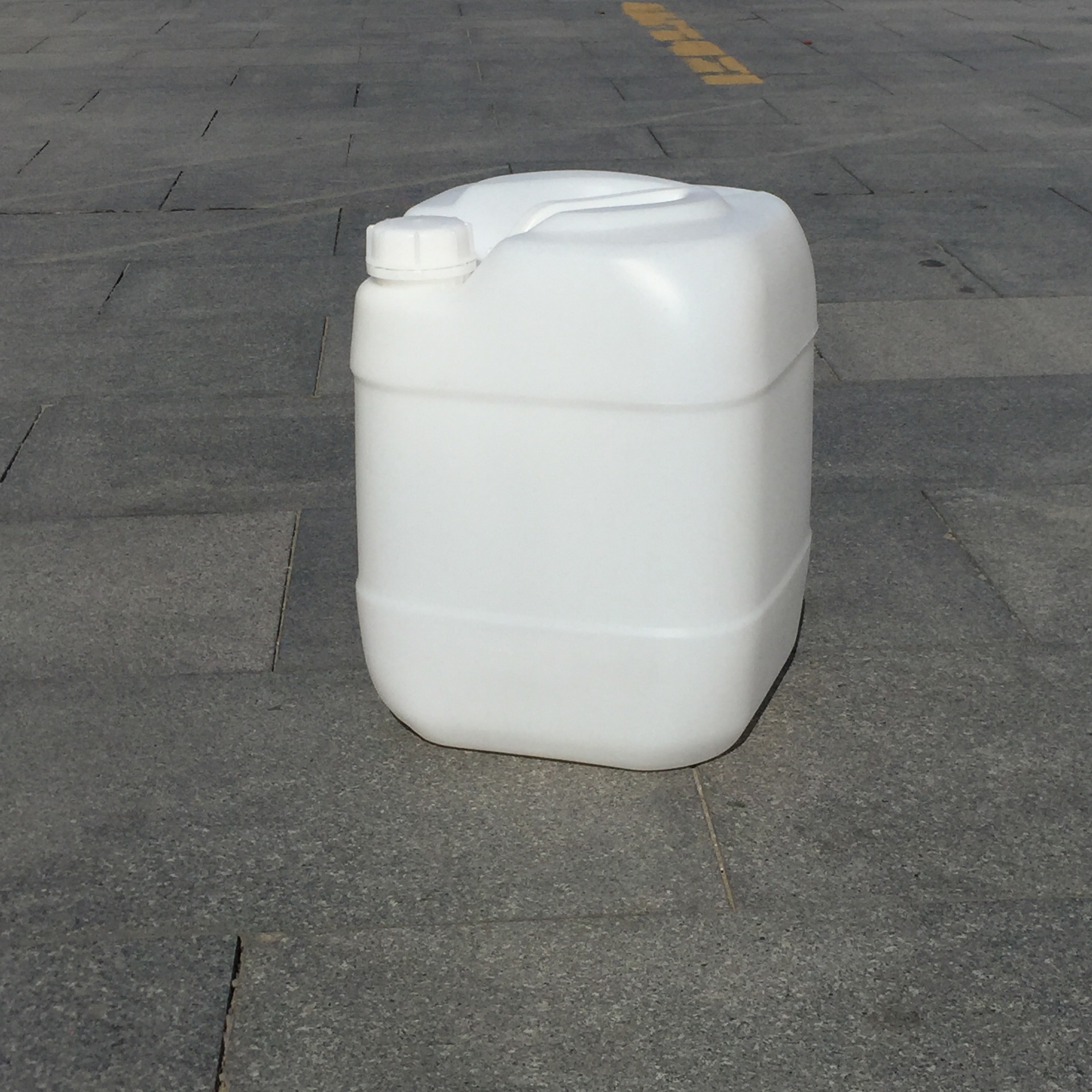 厂方直销 20l白色塑料化工 食品 农药桶