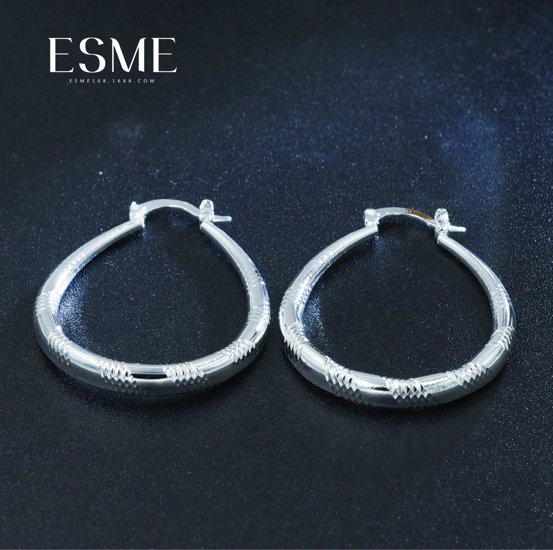 925镀银首饰批发电镀银饰复古小u形螺旋波纹耳环外贸热销时尚经典