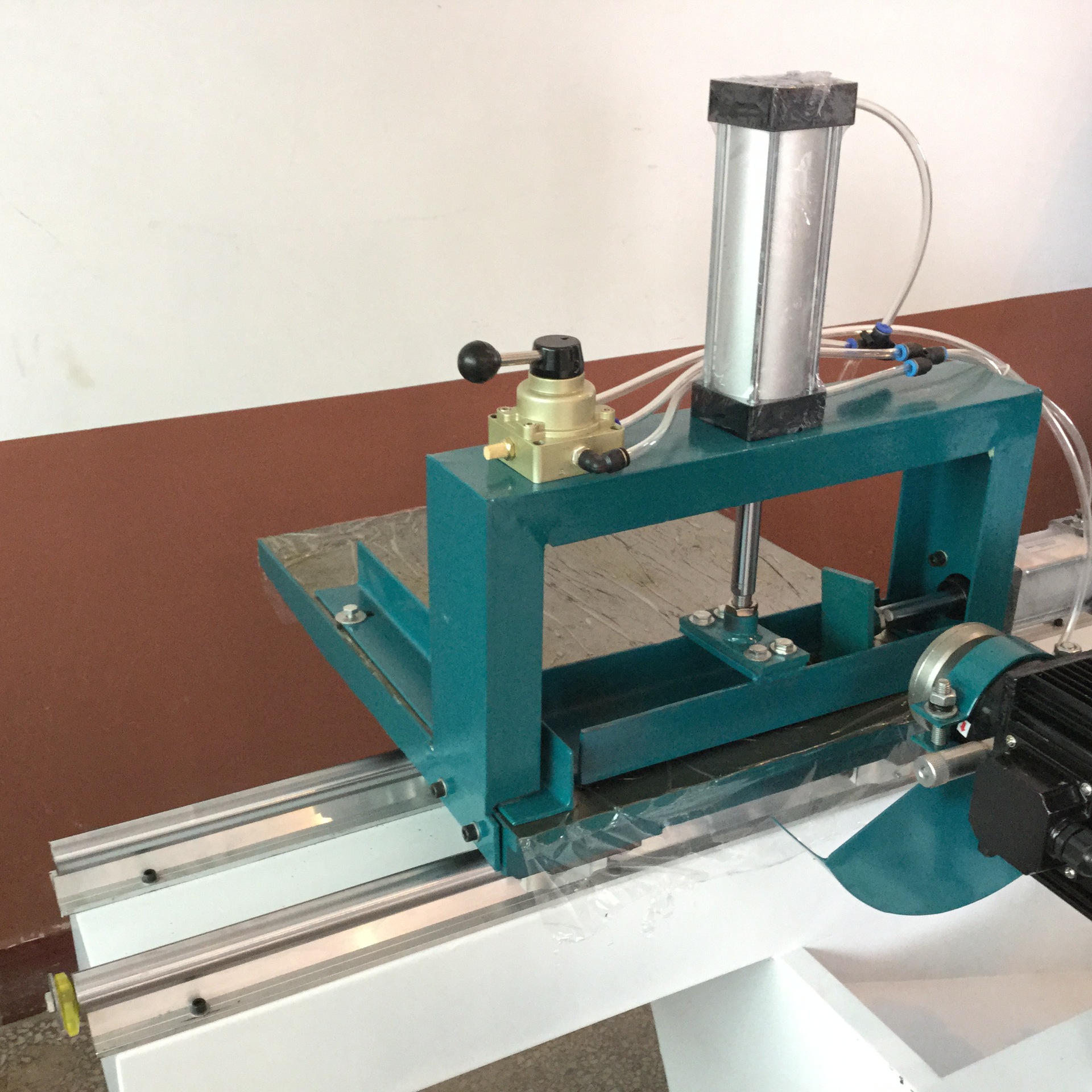 青岛厂家直销优质小型木工机械多用机床马氏手动燕尾榫木工开榫机