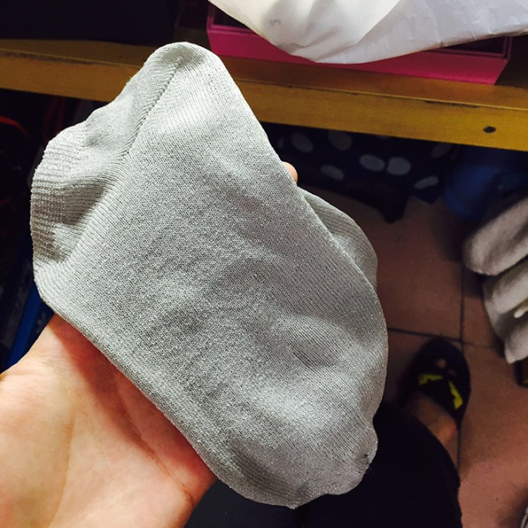 船袜老是脱跟,怎么办?