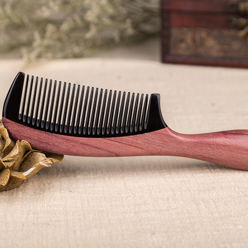 牛角梳厂家黑水牛角梳紫檀木梳子圆把大号加厚手柄角木梳