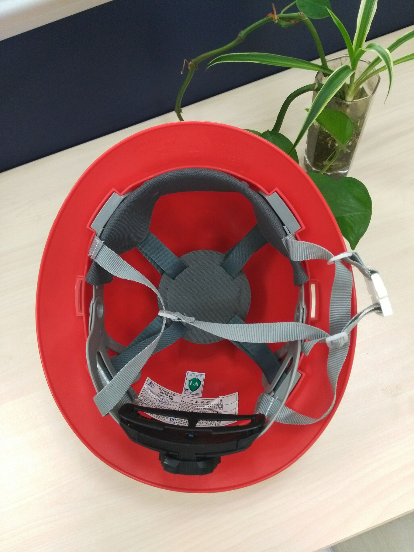 桉叶牌大边加顶筋 v型安全帽安全头盔,ansi认证hdpe塑料