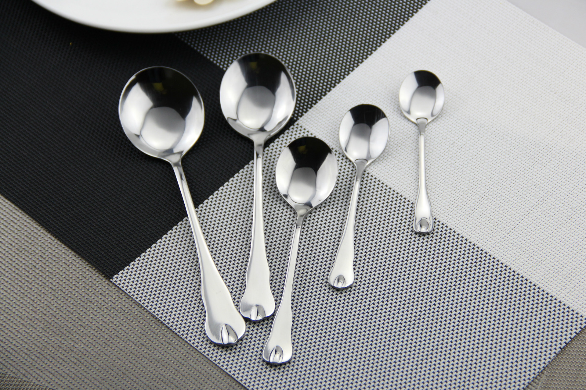 不锈钢餐具水滴系列勺子 圆勺汤勺 日用百货 10元店 定制logo免费