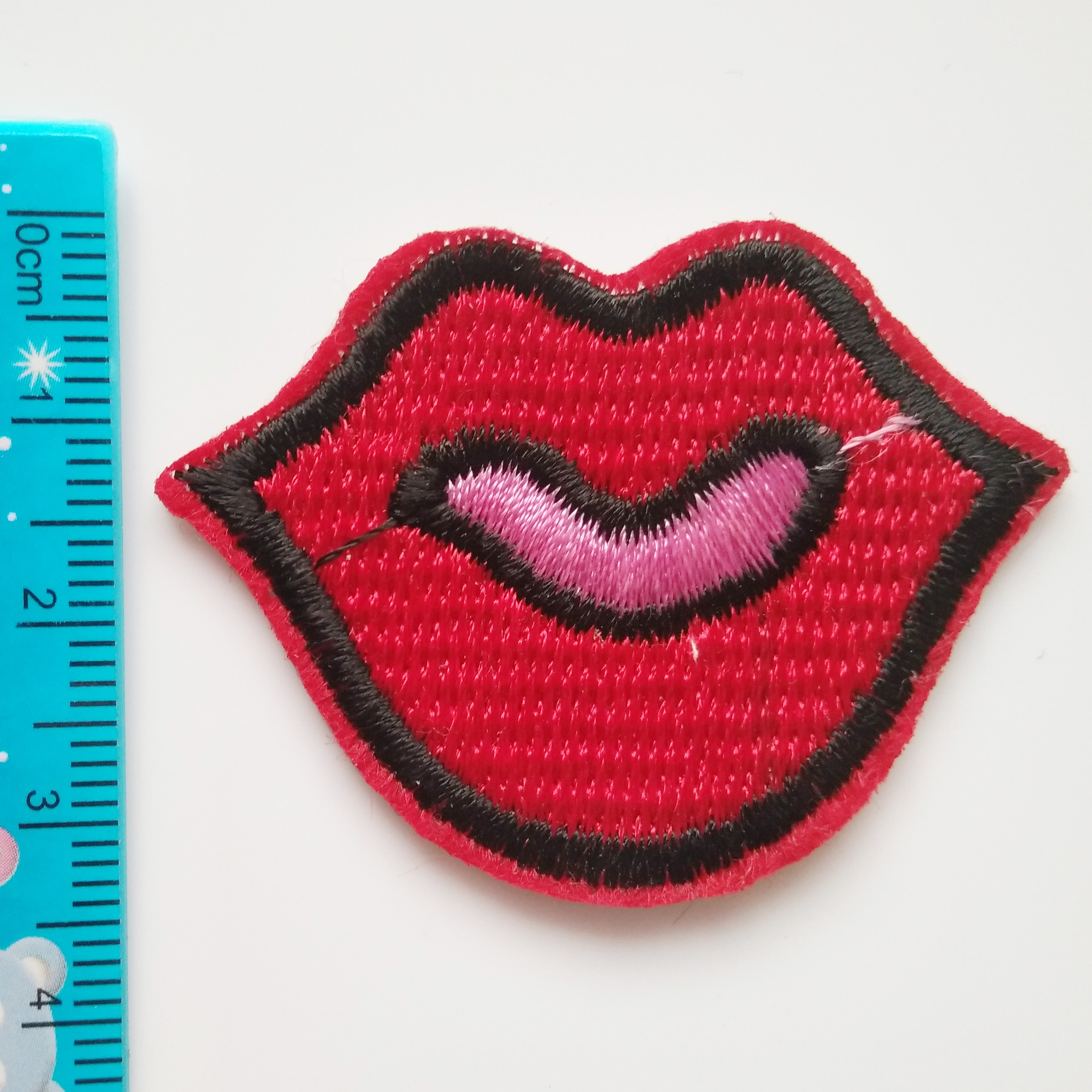 性感嘴唇个性亮片时尚潮流补丁服装辅料装饰贴花刺绣布贴厂家定.