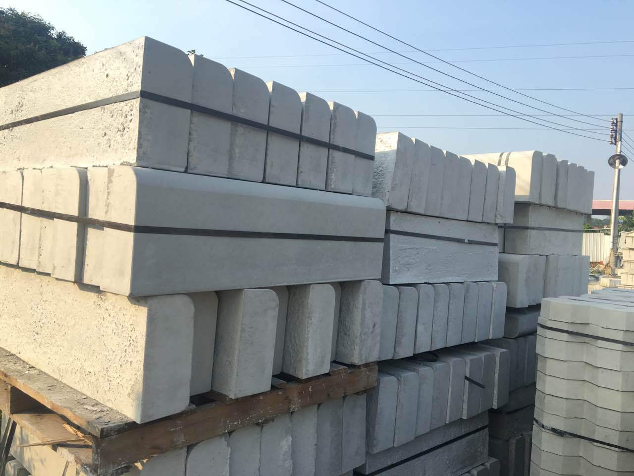 米长的路沿石_1米长的路沿石,路侧石,路边石,路基石 - 阿里巴巴