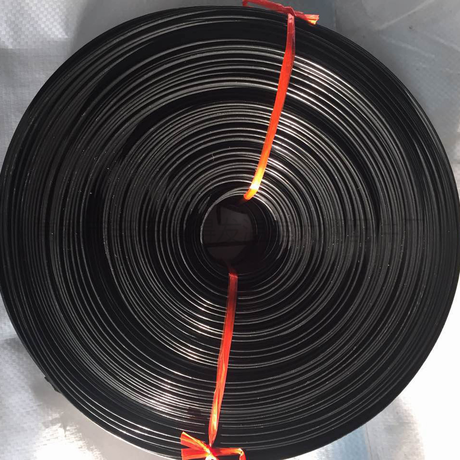 厂家直销尼龙线压膜线温室大棚高质量配件固定配件批发供应