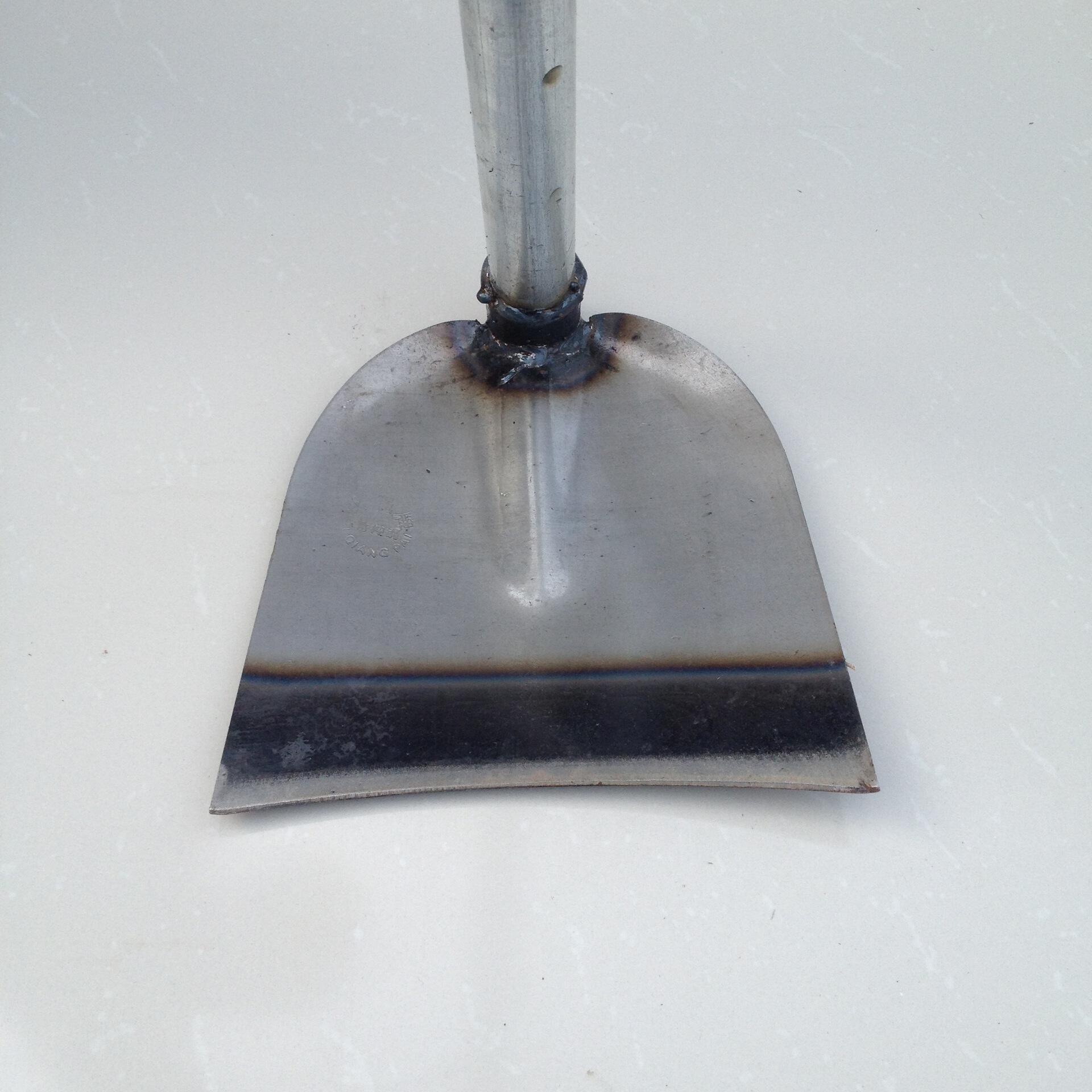 工厂直销跑江湖摆地摊大足钢管锄头钢板锄头带柄锄头