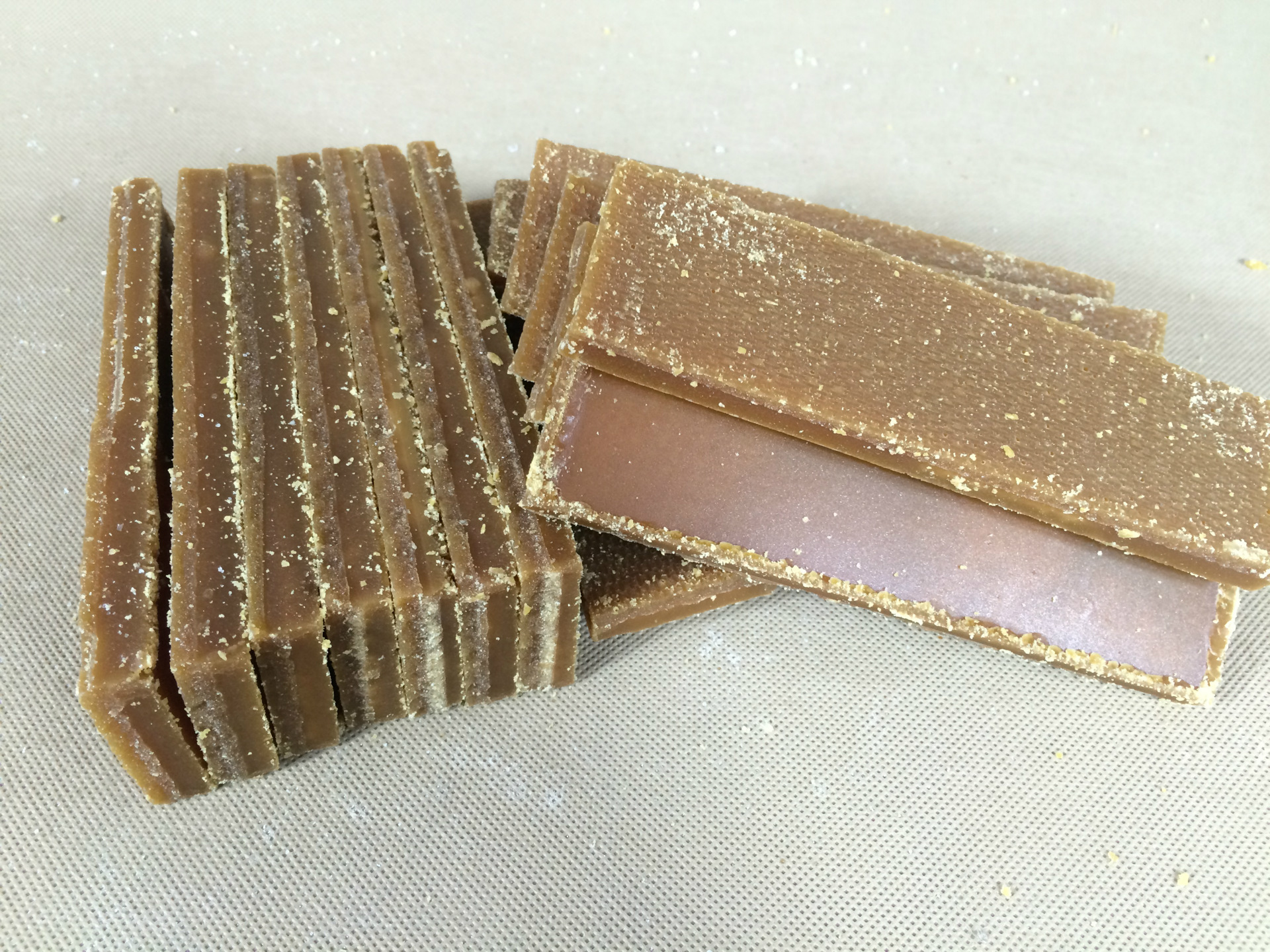 供应 坐月子专用 厂家直销 10kg 富华红片糖 老方糖