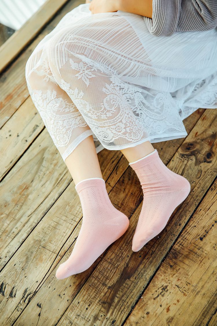 新品 韩版袜子纯棉女袜秋冬短袜荷叶边全棉中筒袜森系复古松口袜