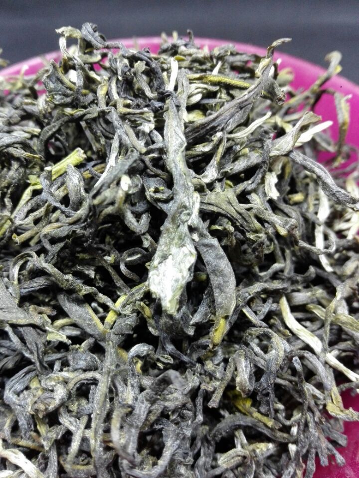 云南大叶种毛茶毛峰烘青毛尖绿茶条形散装2016秋冬茶500g