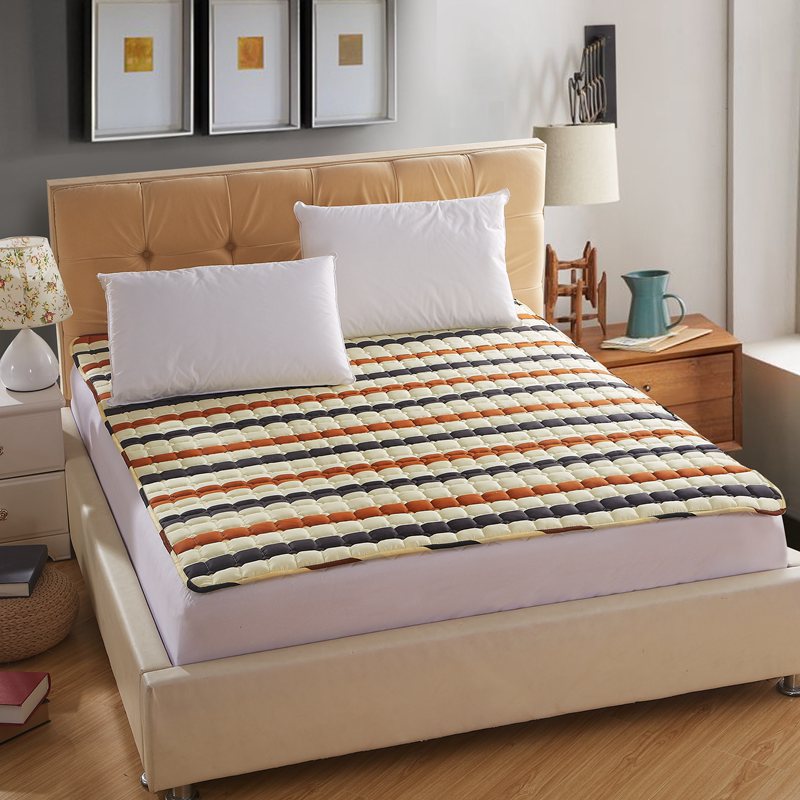 防螨夹棉绗绣床垫保护垫榻榻米床垫学生宿舍单双人床垫床褥子垫被