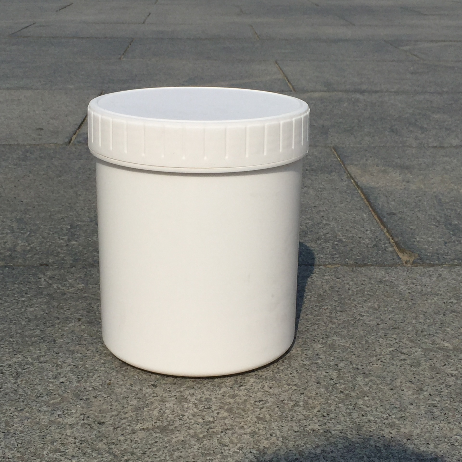 【供应】厂家直供优质1kg油墨罐/1l塑料桶/1公斤油墨桶/uv油墨罐