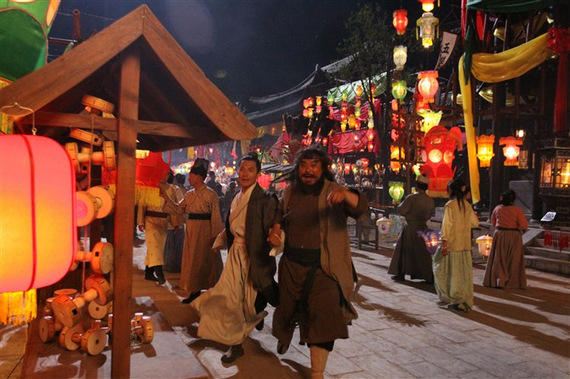 在第九十一回"金平府元夜观灯,玄英洞唐僧供状"中,唐僧师徒四人离开玉