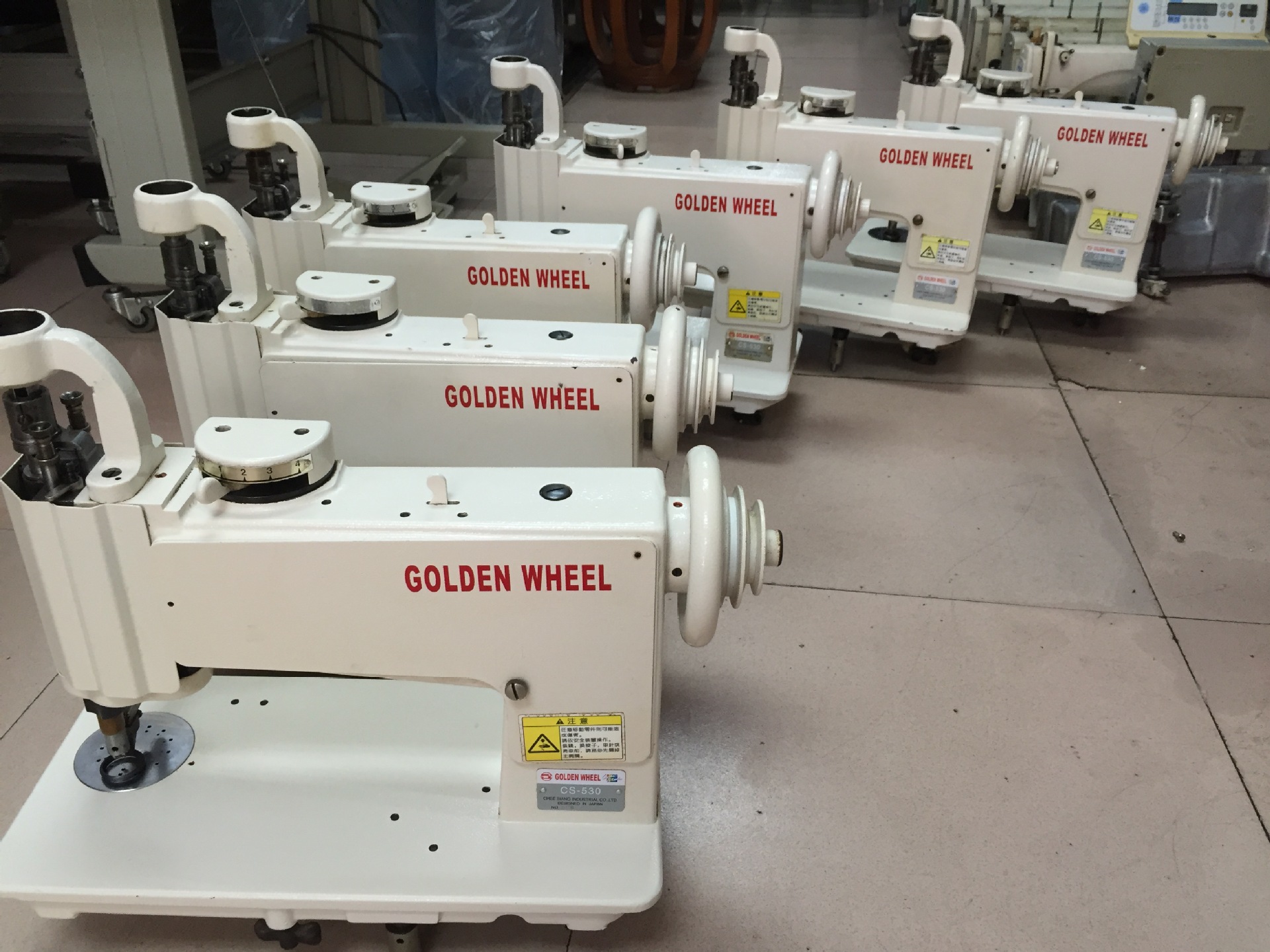 大量出口二手金轮牌cs-530单针手摇绣花机