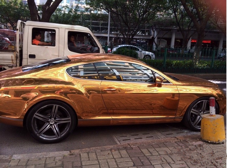 看这辆纳米喷镀出来的车,其他电镀出来的弱爆了.