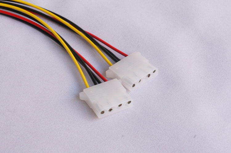 大4pin一分二机箱电源线 大4p一分二 ide硬盘光驱机箱风扇电源线