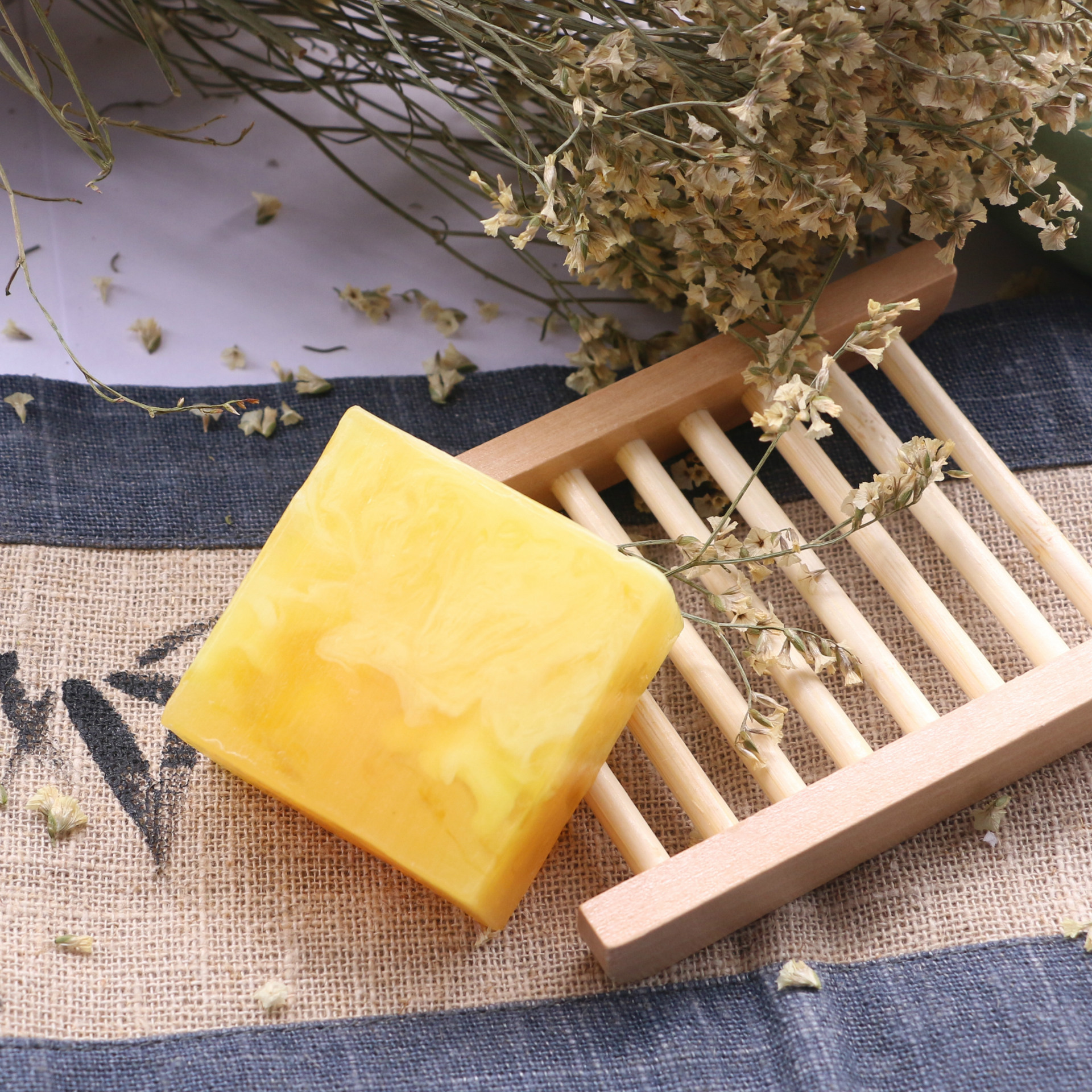 人参精油皂 ***手工 植物精油皂保湿皂 美肤嫩肤 控油补.