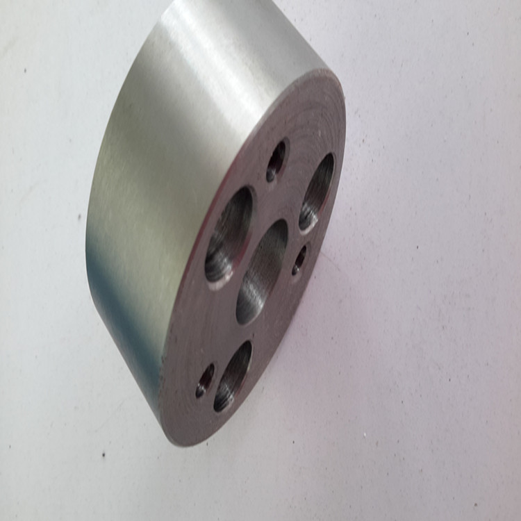 厂家直接生产 限位套 材质为q235-a 表面发黑 外圆.