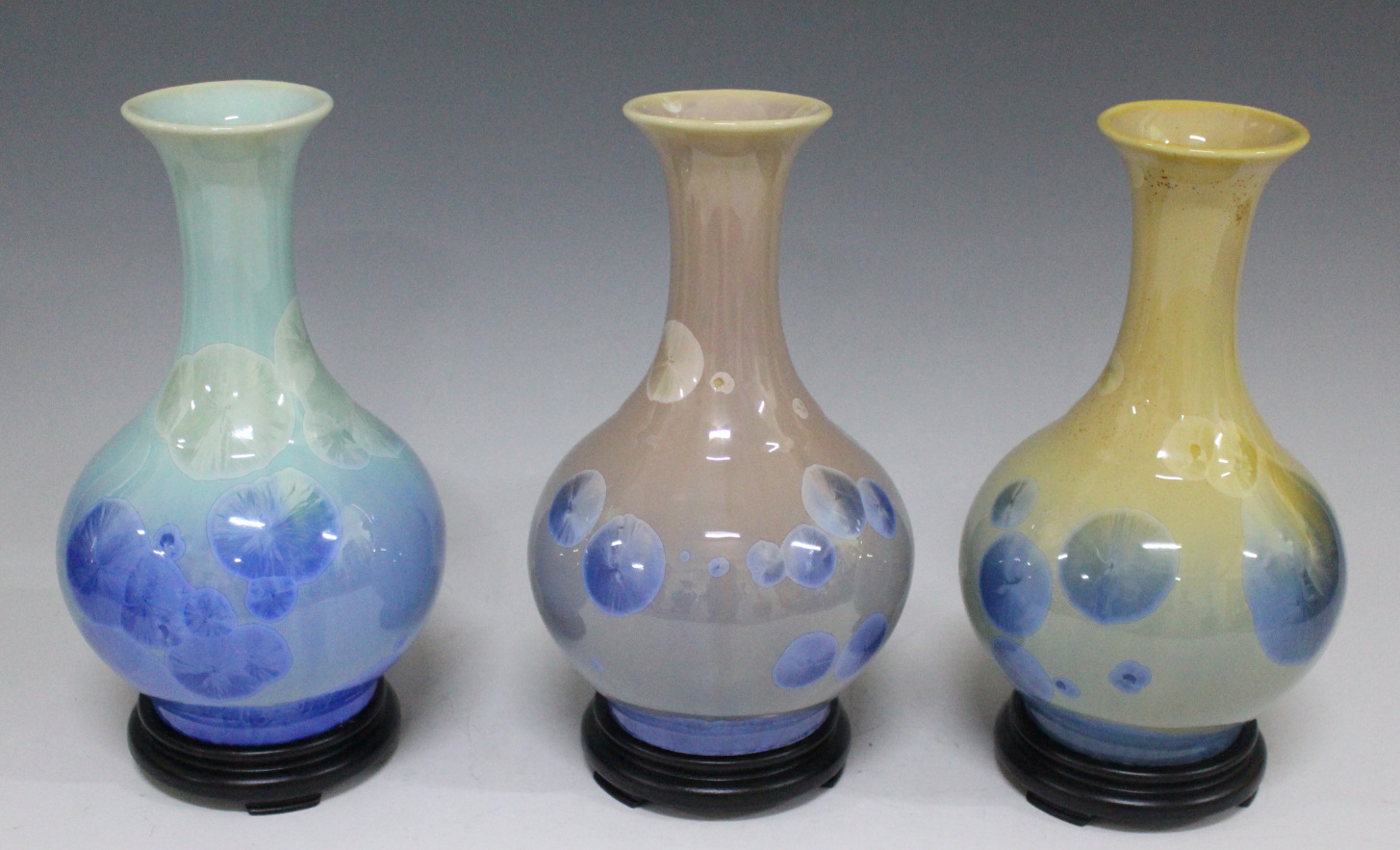 结晶釉窑变瓷小花瓶 量大价优 详情咨询