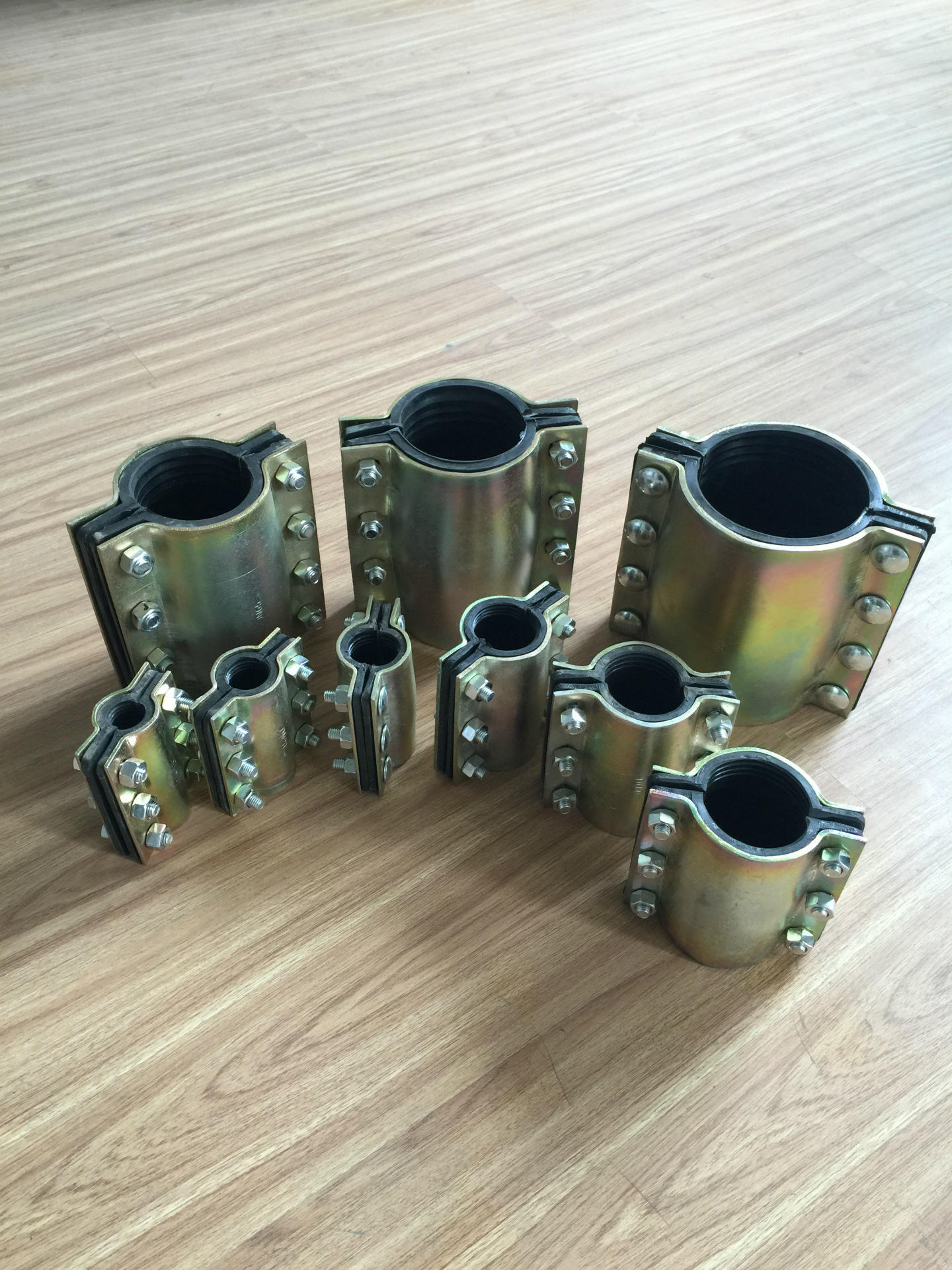 批发钢制哈夫节堵漏器dn200 快速抢修器 防腐蚀 钢板镀锌哈夫节