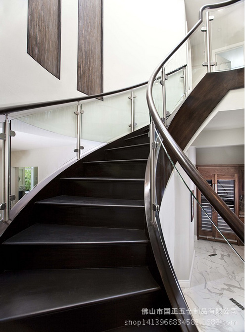 广东厂家定做304 201不锈钢楼梯扶手配件 欧美家用玻璃圆管立柱