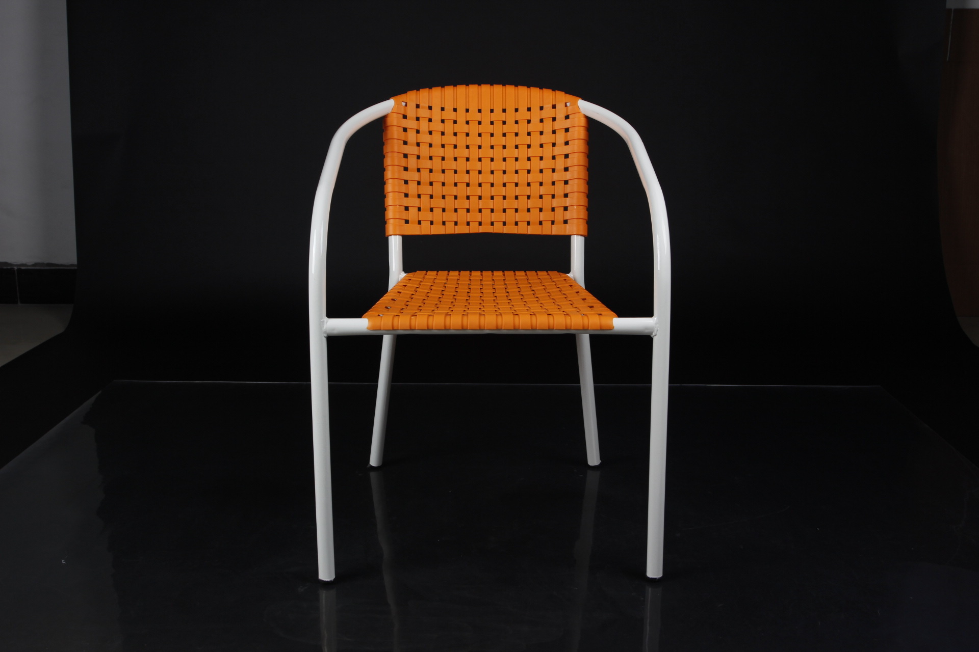 优赛家具 仿编织塑料藤椅 户外沙滩休闲椅子 人体工学办公椅批发