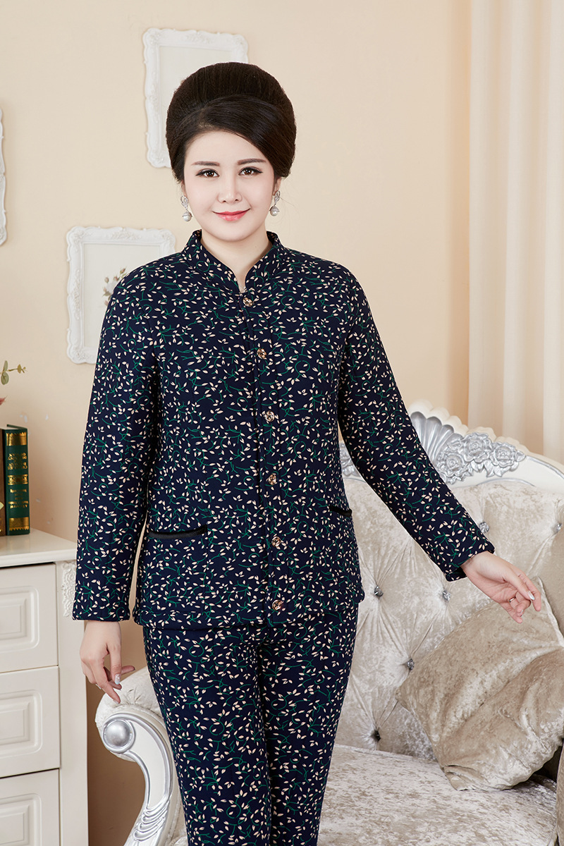 中老年棉服加肥款女图片