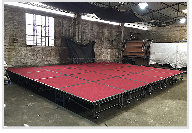 现货供应 大小活动舞台 升降舞台 可定制大小拼布折叠舞台