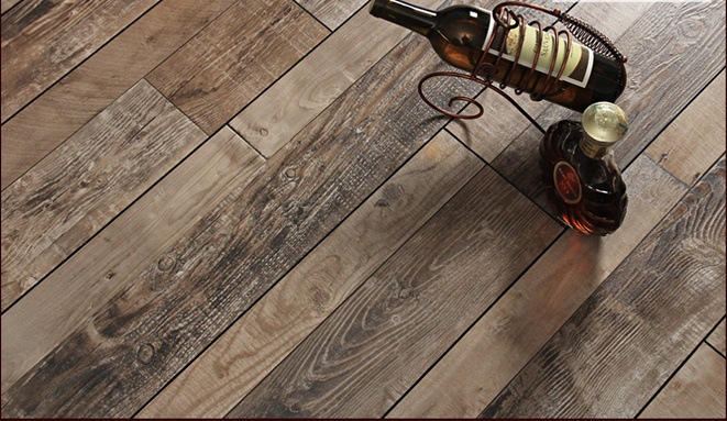 12mm仿古做旧强化复合地板手抓纹封蜡防水木地板英伦做旧特