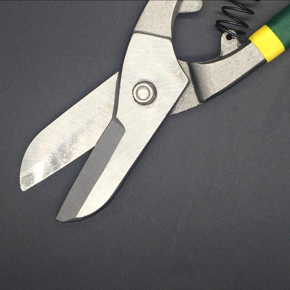 厂家直销铁皮剪 白铁皮剪刀 手动剪板机铁皮剪板 多功能省力剪