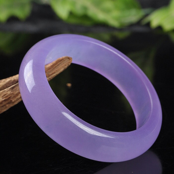 厂家直销冰种石英岩玉手镯 紫罗兰玉镯女款紫色玉镯子