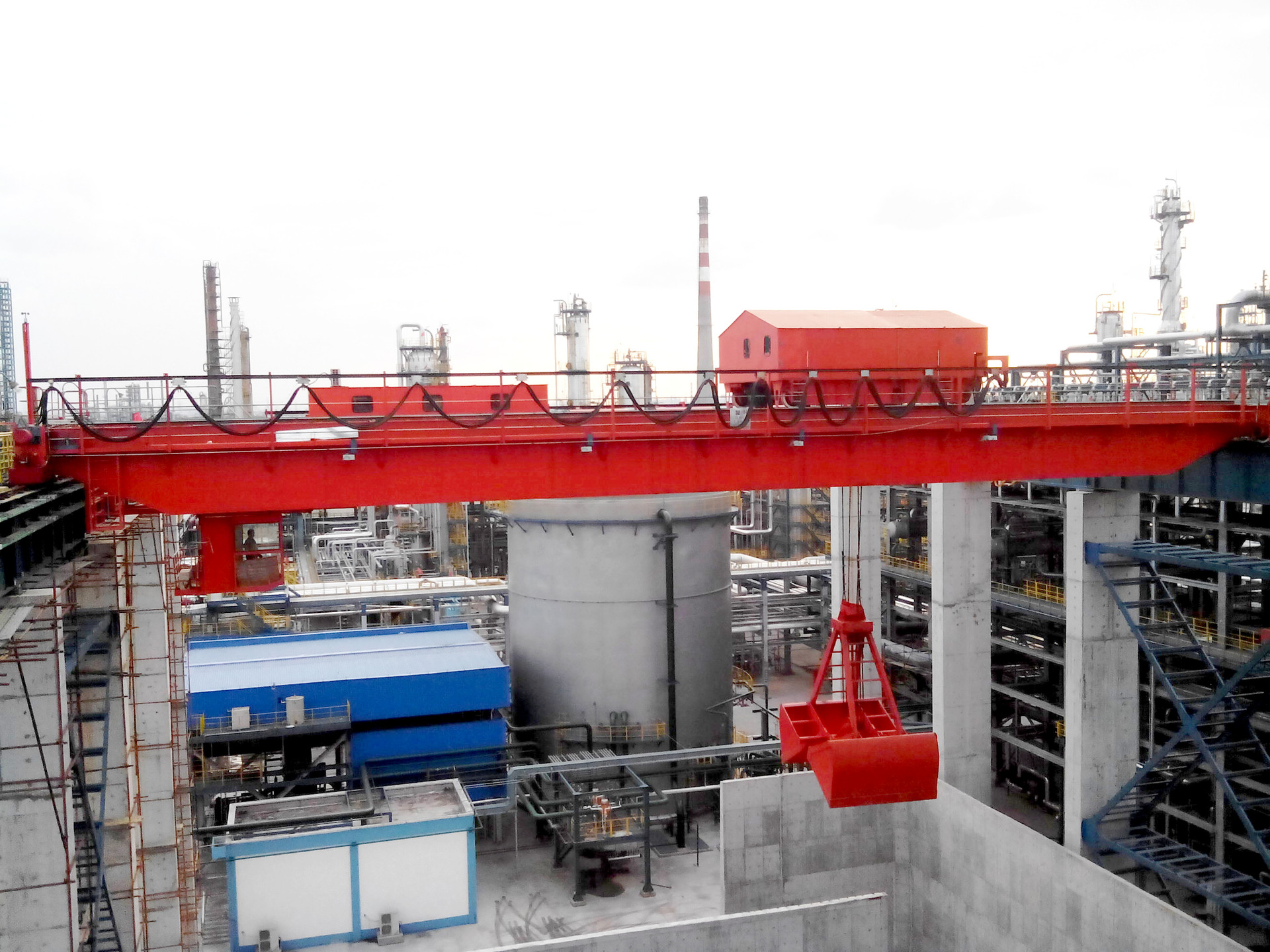 首页 起重机 抓斗起重机 抓斗桥式起重机 >悬臂吊 直供 桥机 qz型5~20