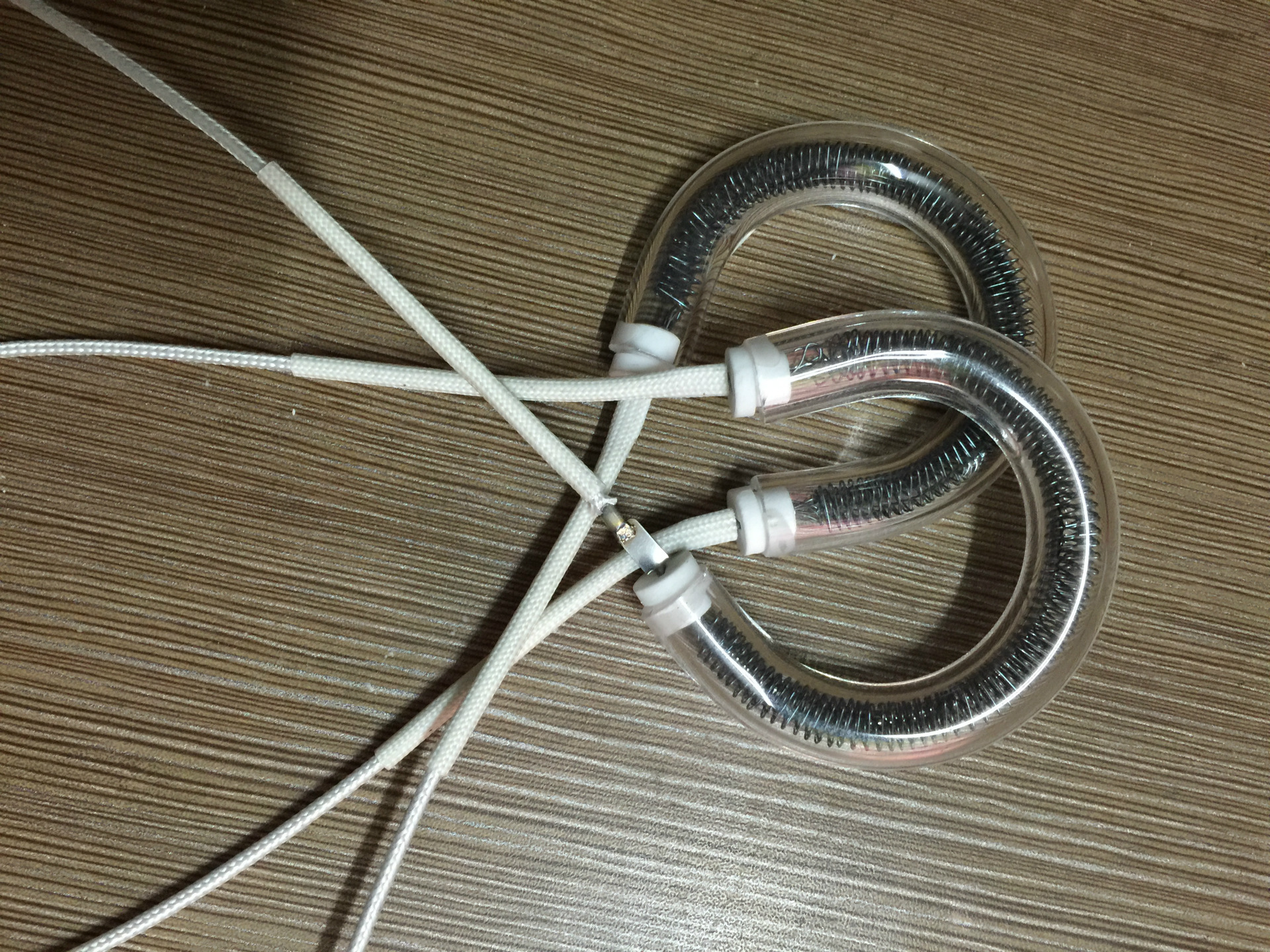 厂家供应家用牛扎糖机取暖器石英玻璃电发热管