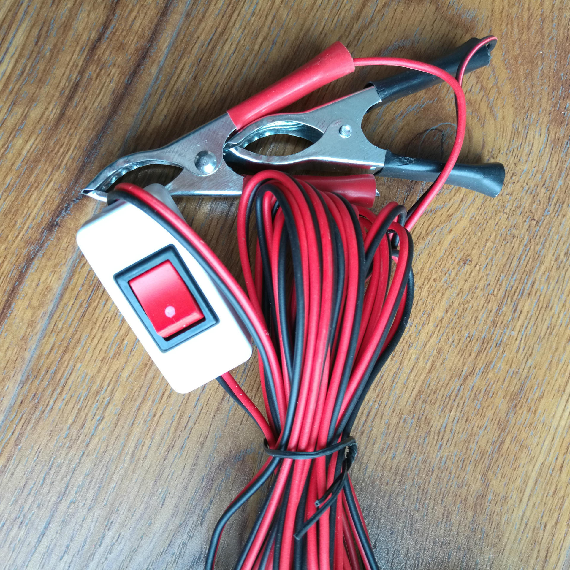 批发12v 电瓶直流电节能led夜市地摊灯 户外野营应急球泡灯带开关