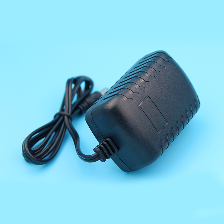 厂家直销12v2a按摩器按摩枕专用电源适配器 12v节能型电源适配器