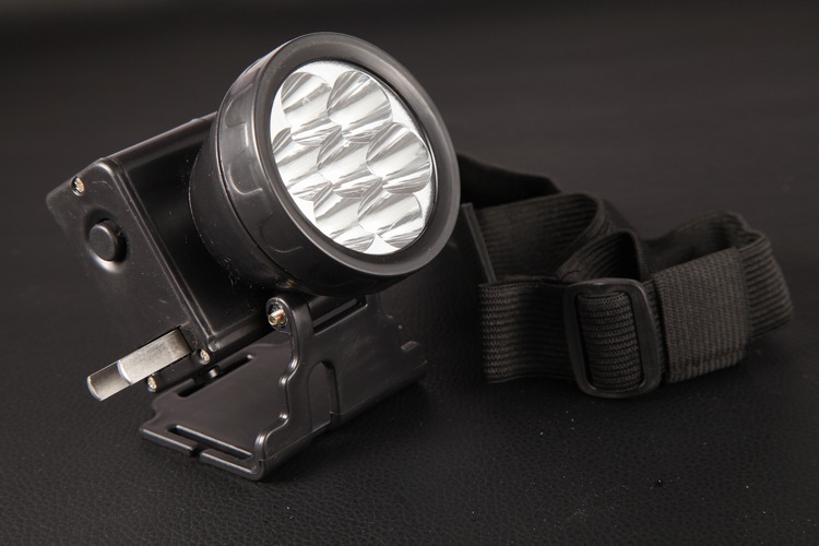 307 强光充电头灯 二档/7led狩猎打猎钓鱼头灯 户外骑行露营矿灯