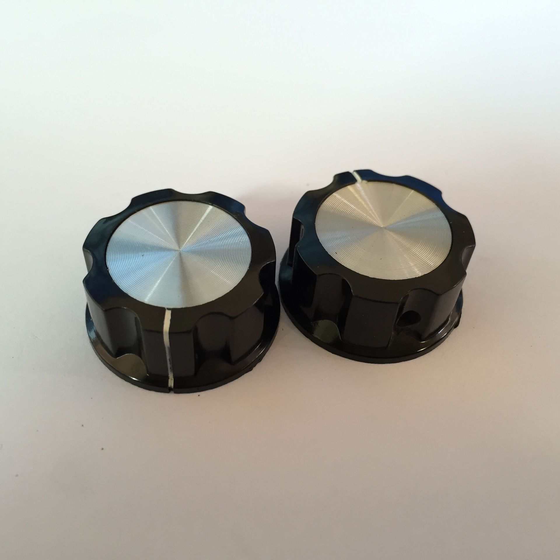 厂家直供kn系列胶木旋钮26*17mm 小家电旋钮