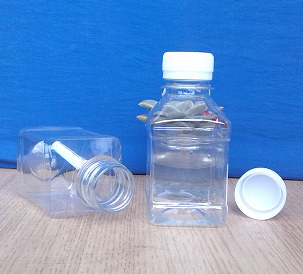 厂家生产塑料瓶透明食品级果汁瓶pet透明瓶饮料瓶矿泉水瓶子