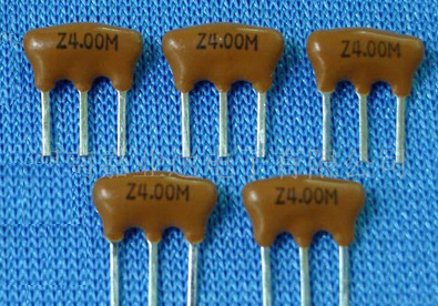 陶瓷晶振ztt 4|6|8mhz 三脚无源陶瓷谐振器 直插陶瓷晶体频差0.3%