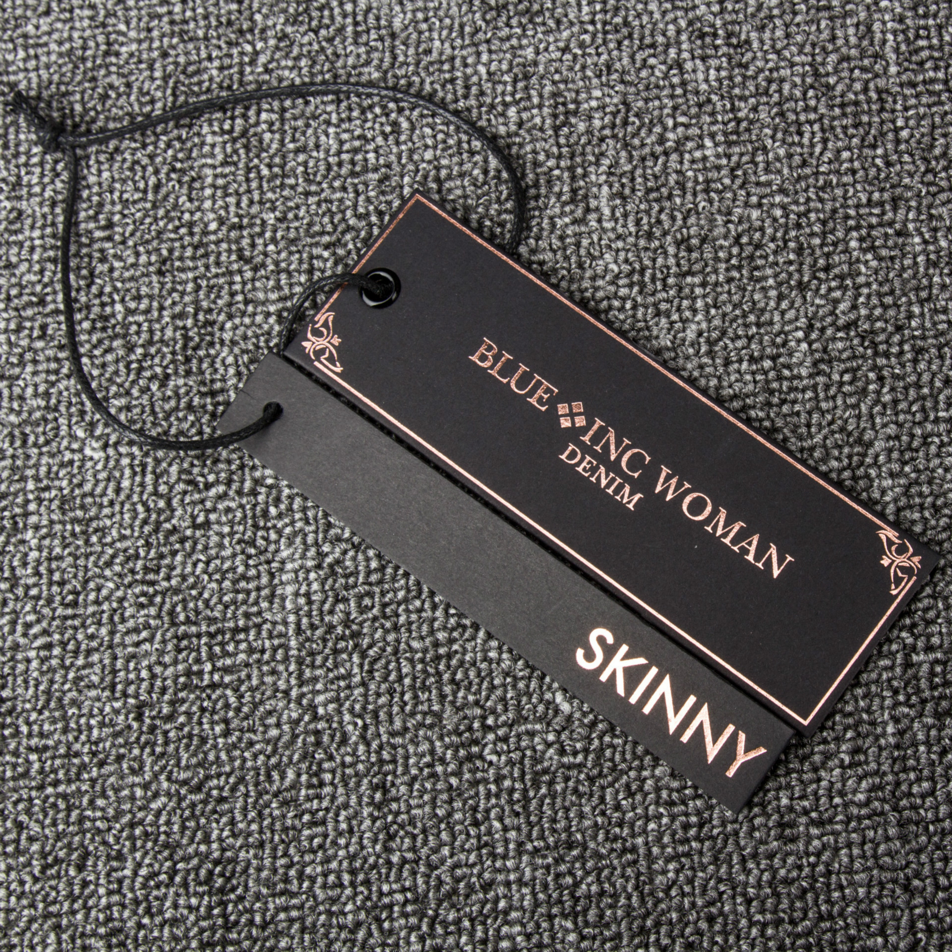 内衣吊牌怎样选择呢?