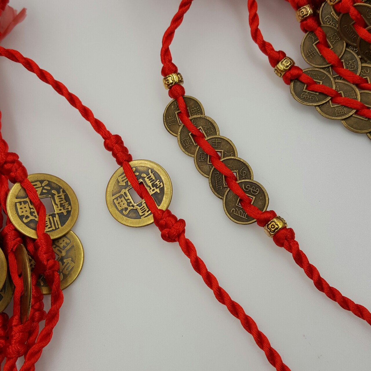 本命年五帝钱手工编织红绳手链 五个铜钱红绳转运手链批发包邮