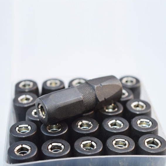 现货供应 盒装黑色防爆4叶平头 黄油枪配件 油嘴黄油枪平头油嘴