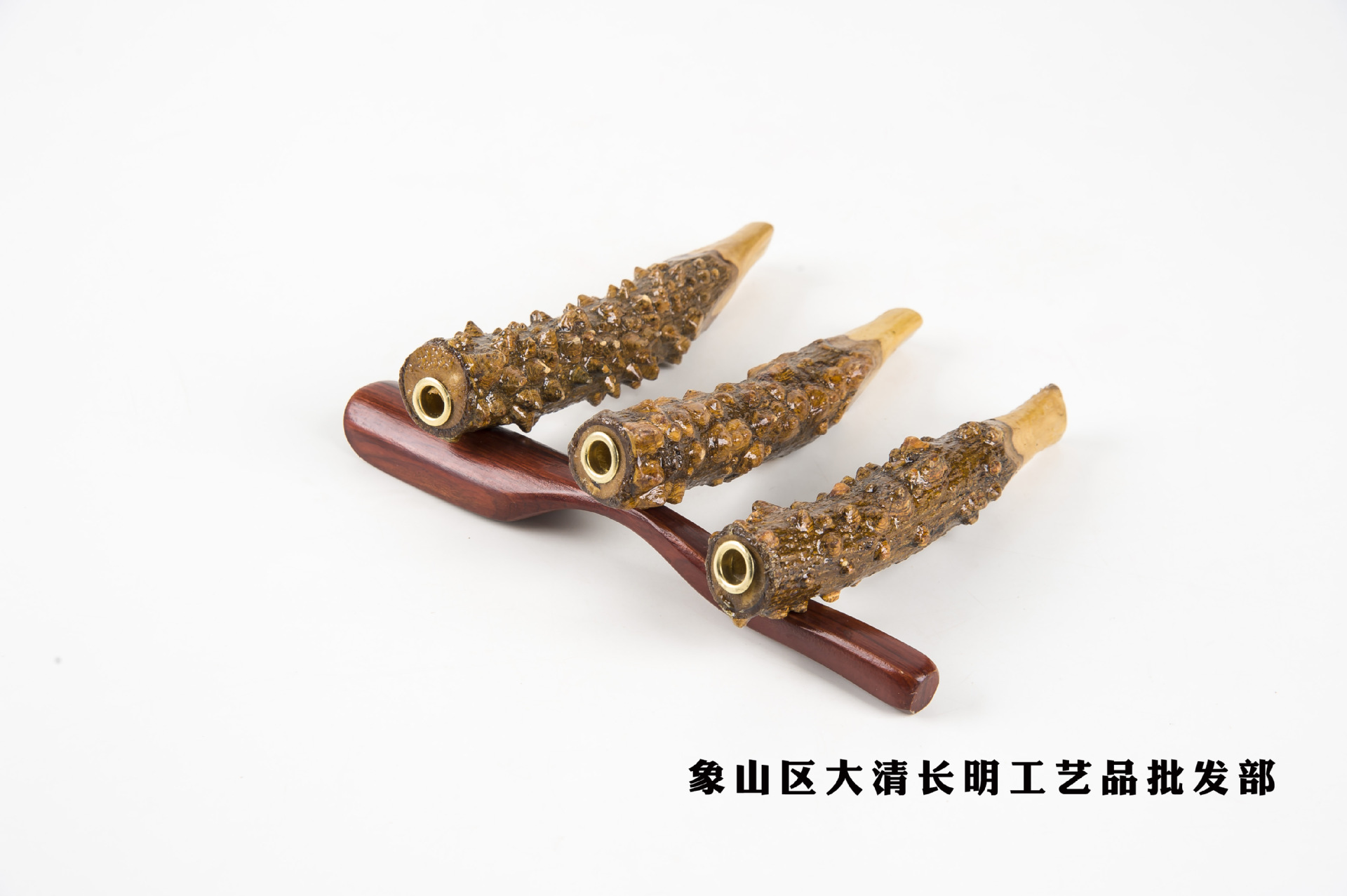 厂家直销刺花椒木 烟嘴烟斗送礼地摊景区