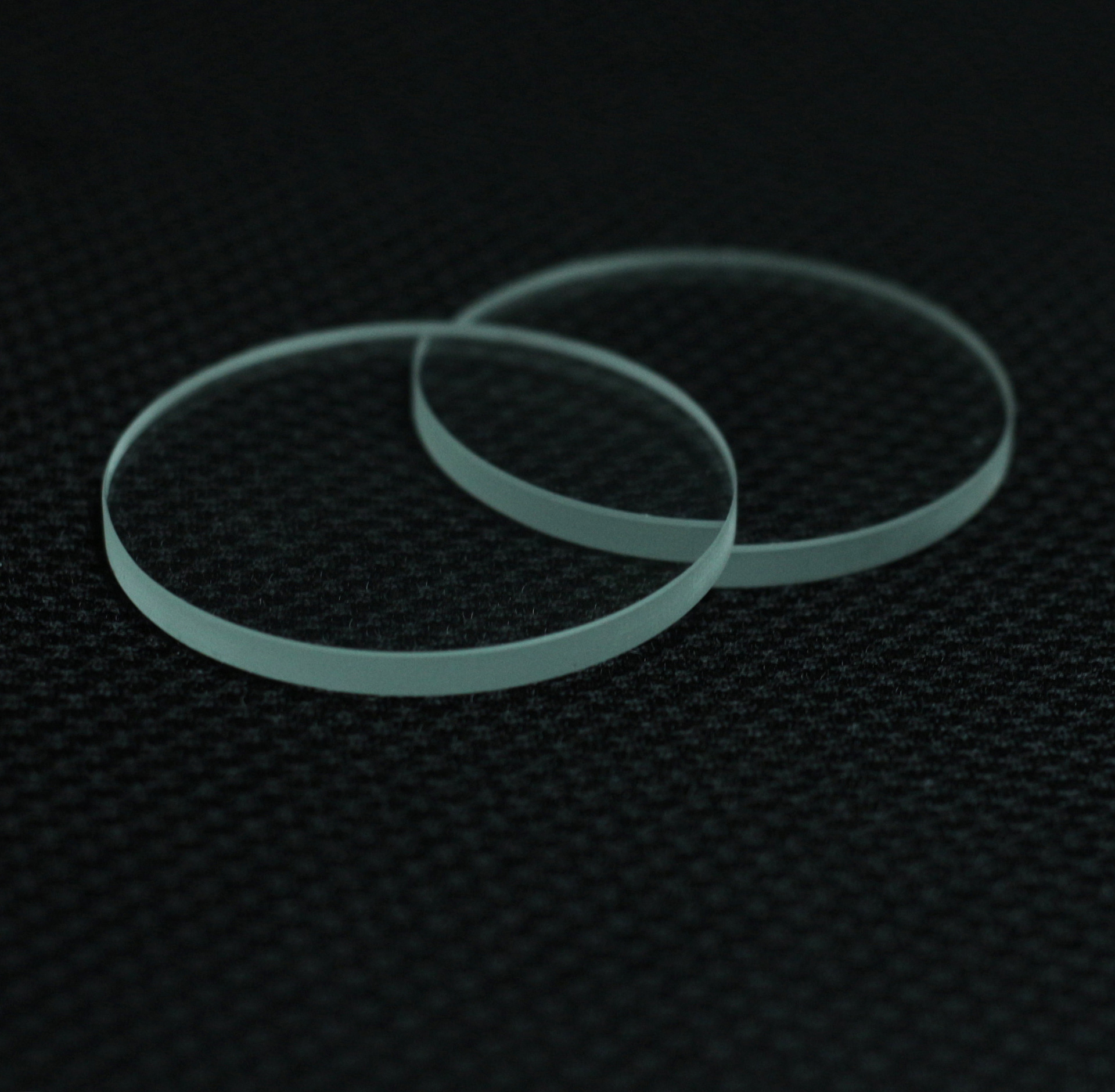 专业定制蓝宝石手表玻璃镜面透明钟表配件高强度钢化镜片玻璃加工