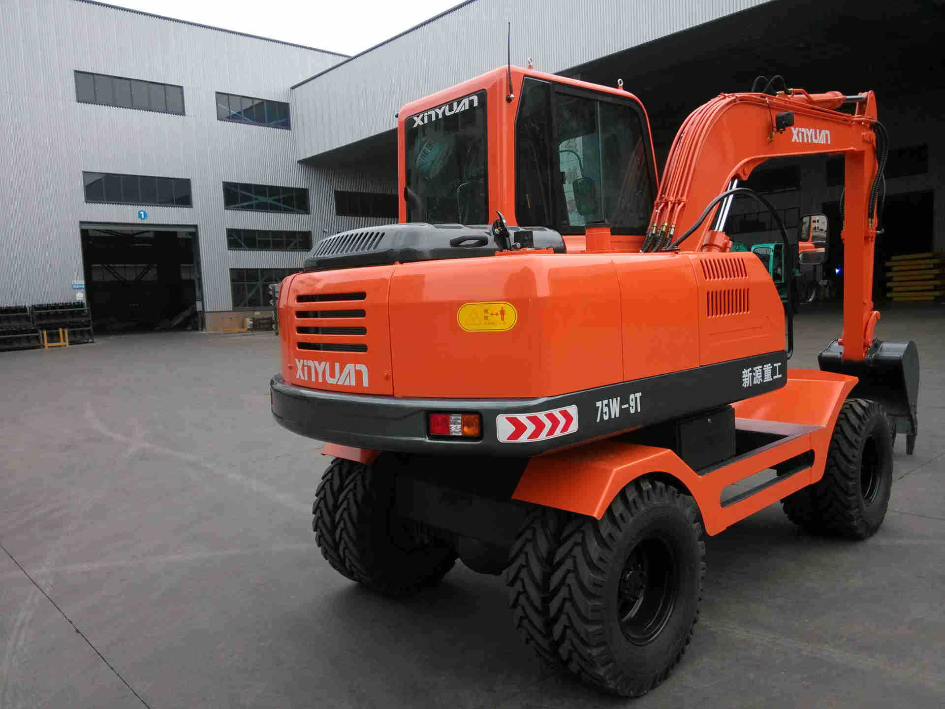 广西专业供应新源xy75w9挖掘机小型轮式挖机甘蔗抓木机高性能