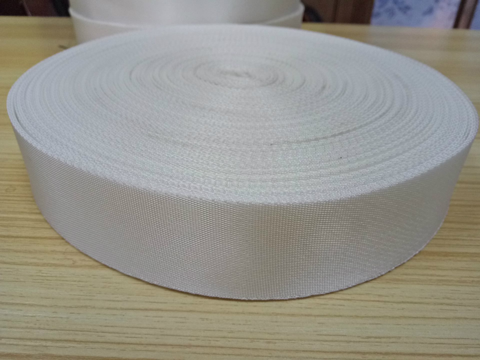 厂家供应优质尼龙带 箱包辅料环保可以印刷logo