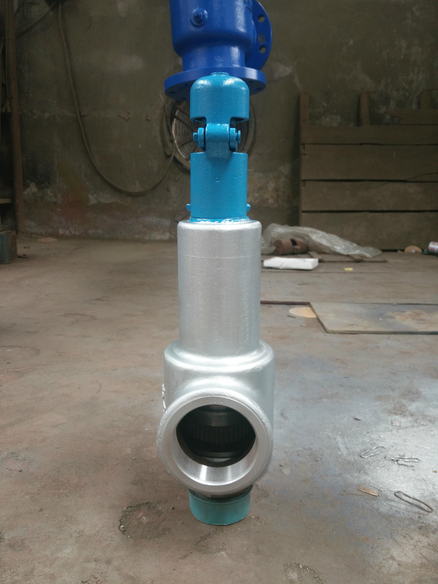 弹簧全启式安全阀 永一安全阀a28h-16c 进口安全阀低温安全阀