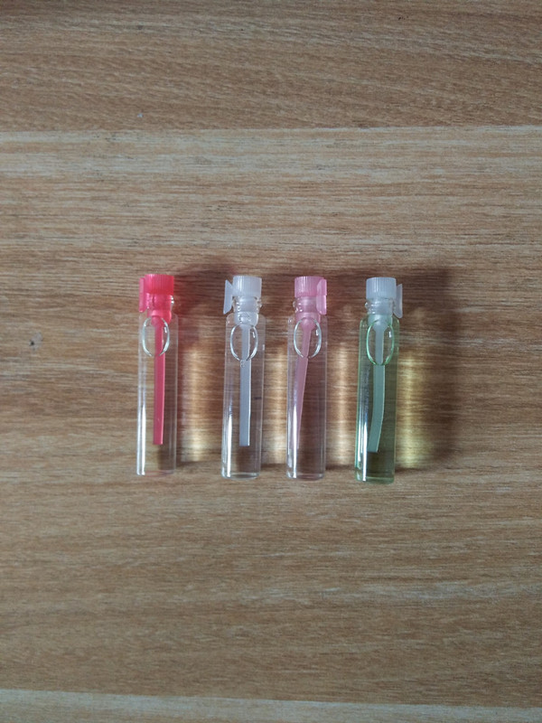 批发品牌女士试管香水2ml正品香水小样喷头淘宝卖家货源礼品赠品